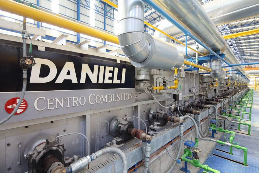 Projeto de rastreamento de calor elétrico da planta de aço russa